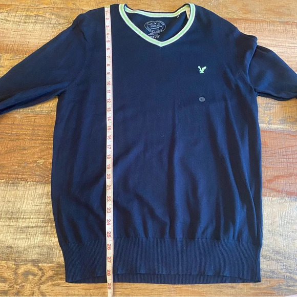 NWT American Eagle Outfitters V Neck Sweater cotton size Large navy Preppy - Picture 6 of 10